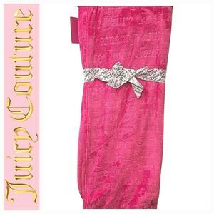 Juicy Couture Home Signature Logo Embossed Oversized Plush !aq A! Throw Blanket